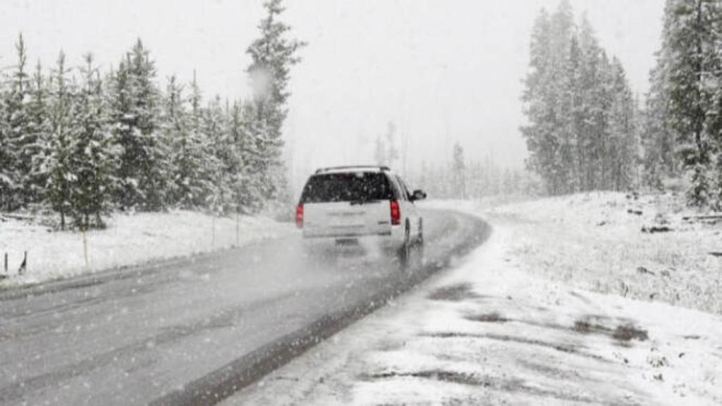 Imagen de archivo de una nevada en Castilla-La Mancha. Efe