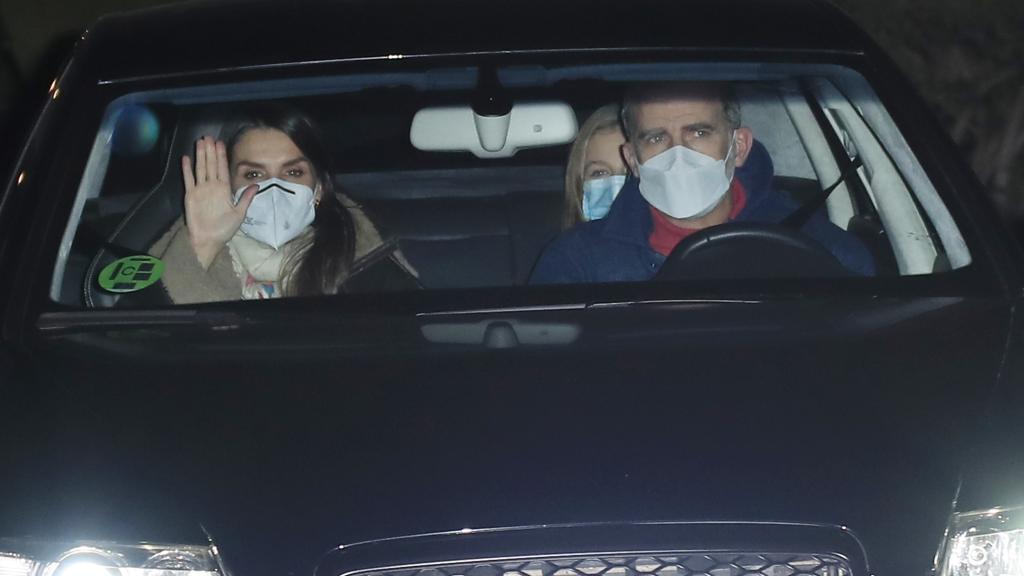 Los Reyes y sus hijas han visitado al padre de Letizia, Jesús Ortiz, para su tradicional cita de cada 6 de enero.