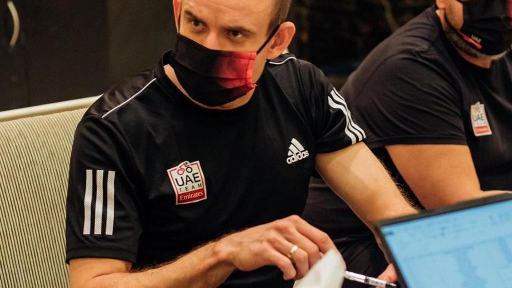 Kristoff durante el proceso de vacunación