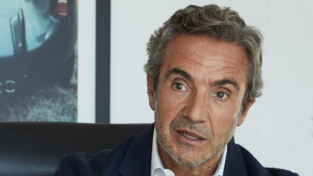 Tomás Villén tiene 55 años de edad y lleva ya 11 años en Porsche.