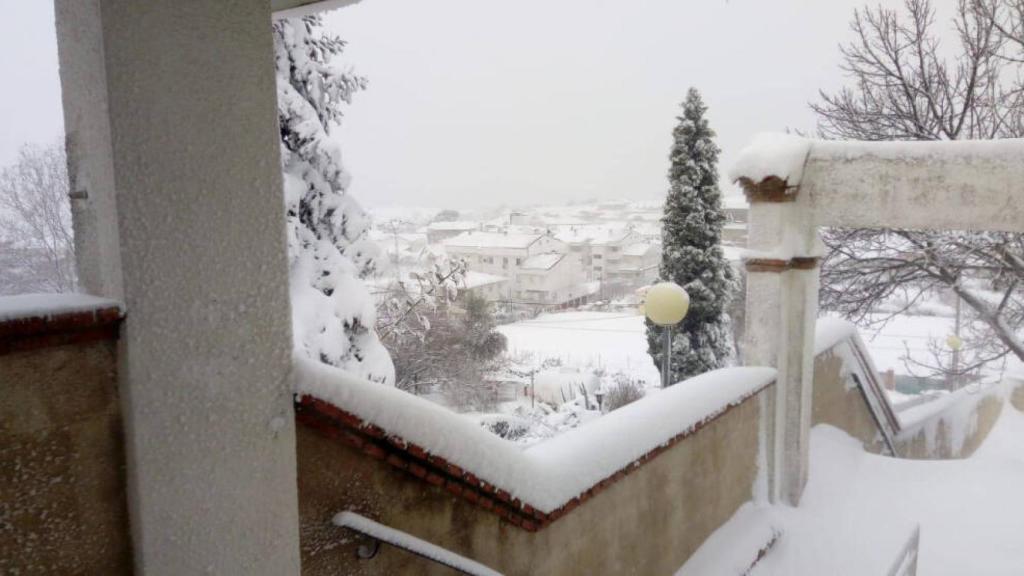 La localidad toledana de Navamorcuende en una imagen de este domingo. Foto: Pedro A. López Gayarre