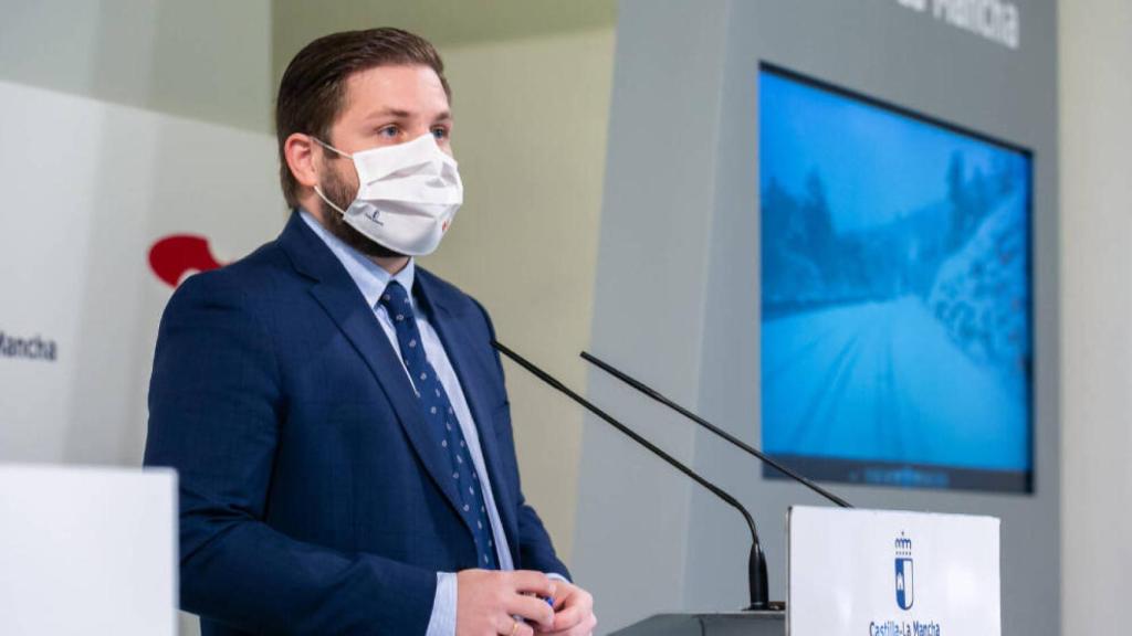 El consejero de Fomento, Nacho Hernando, este martes en rueda de prensa