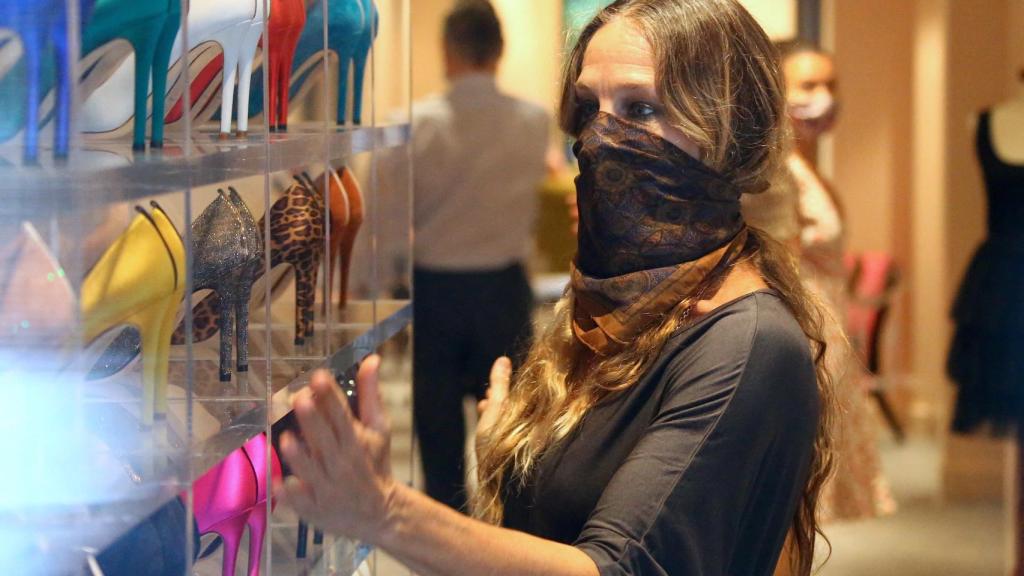 Sarah Jessica Parker en su tienda de midtown en Nueva York.