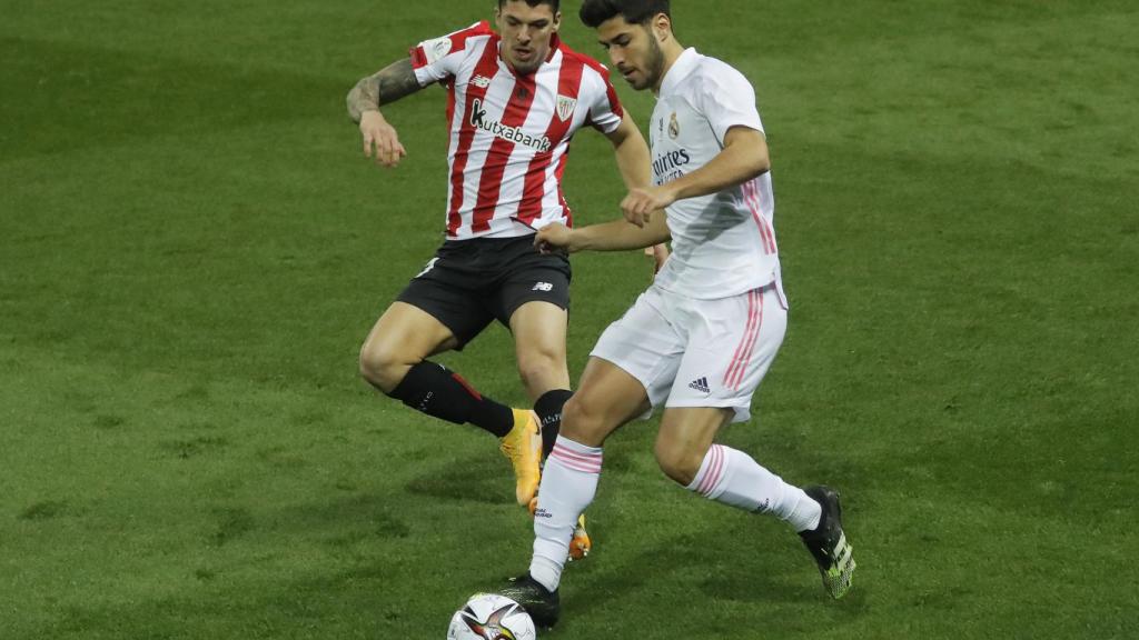 Ander Capa presiona a Marco Asensio