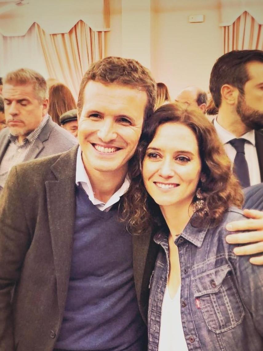 Pablo Casado e Isabel Díaz Ayuso juntos en plena campaña electoral.