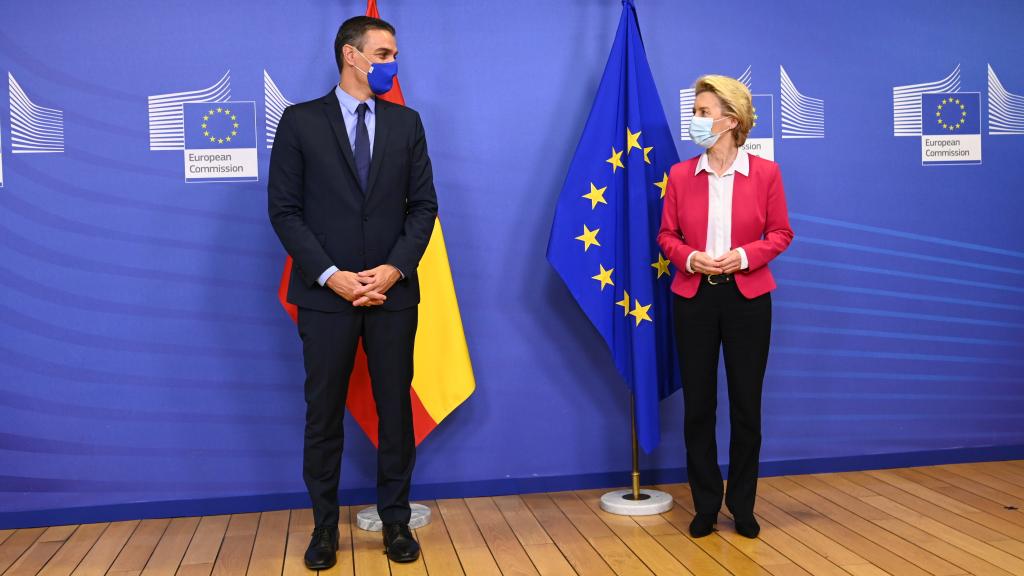 Pedro Sánchez y Úrsula Von der Leyen.