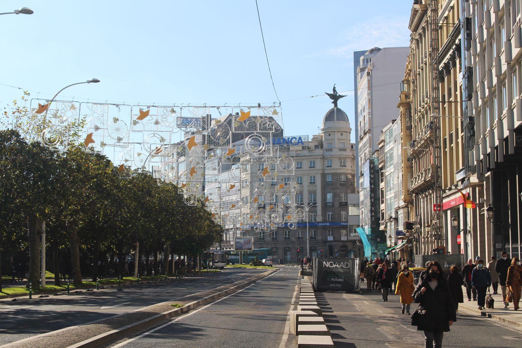 Al fondo, edificio de la Unión y el Fénix en Plaza de Mina (Nuria Prieto)