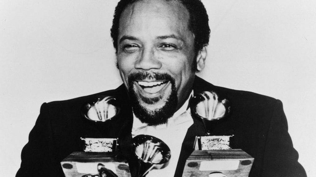 Con un montón de Grammys por The Dude