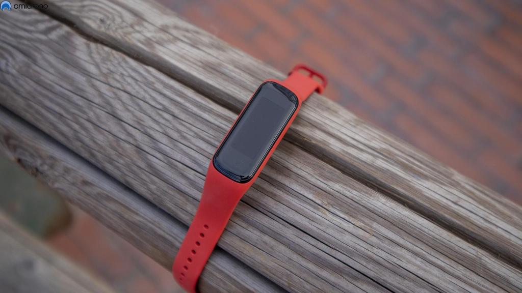 Es discreta pero bien construida.