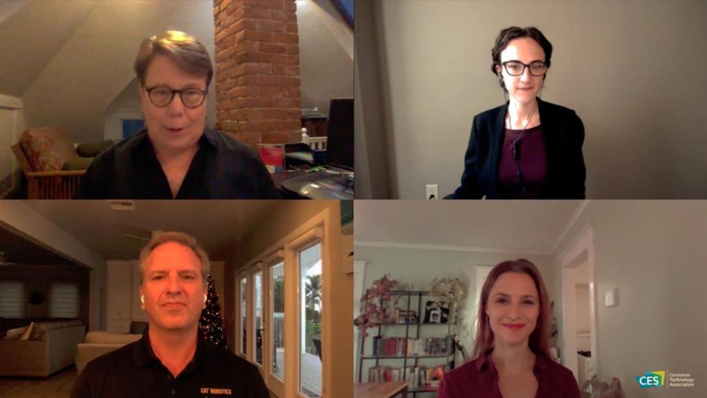 De izquierda a derecha: Joann Muller, editora de Axios Navigate y moderadora de la mesa redonda; Lia Theodosiou-Pisanelli, de Aurora; Karl Weiss, de Caterpillar; y Sara Luchian, de Hyperloop Virgin.