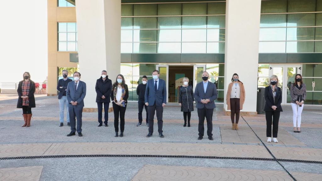Mónica Oltra y Ximo Puig, reunidos este viernes en Alicante durante el pleno del Ejecutivo Valenciano.