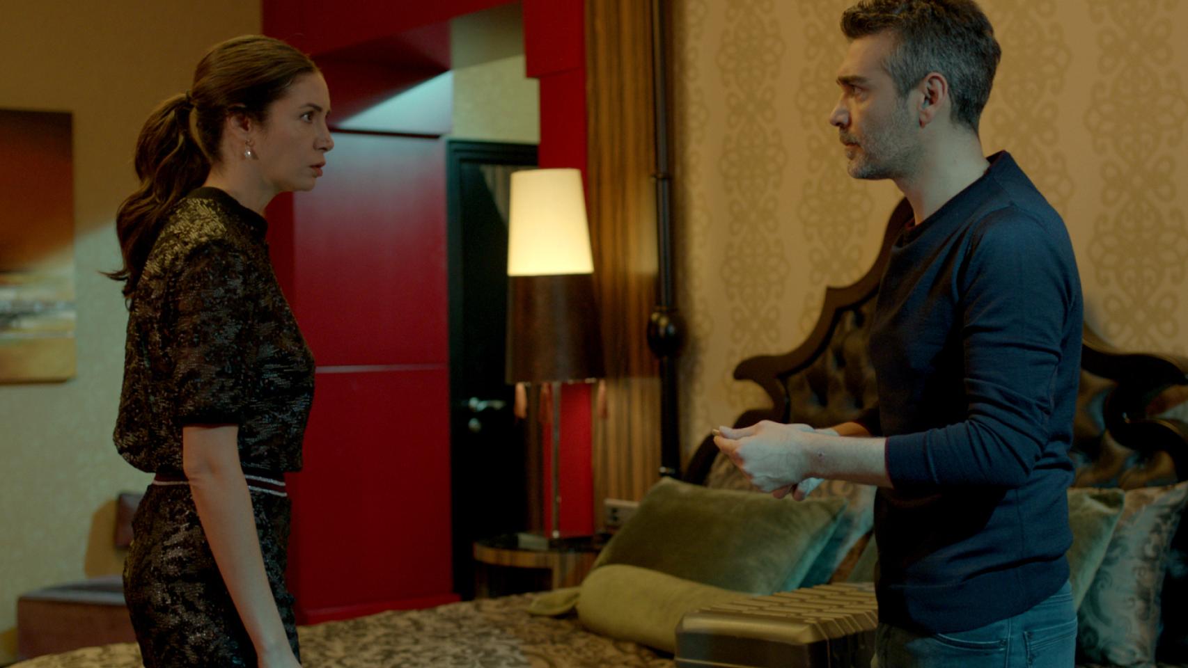 Sarp empieza a sospechar de Piril, en el capítulo 45 de 'Mujer'