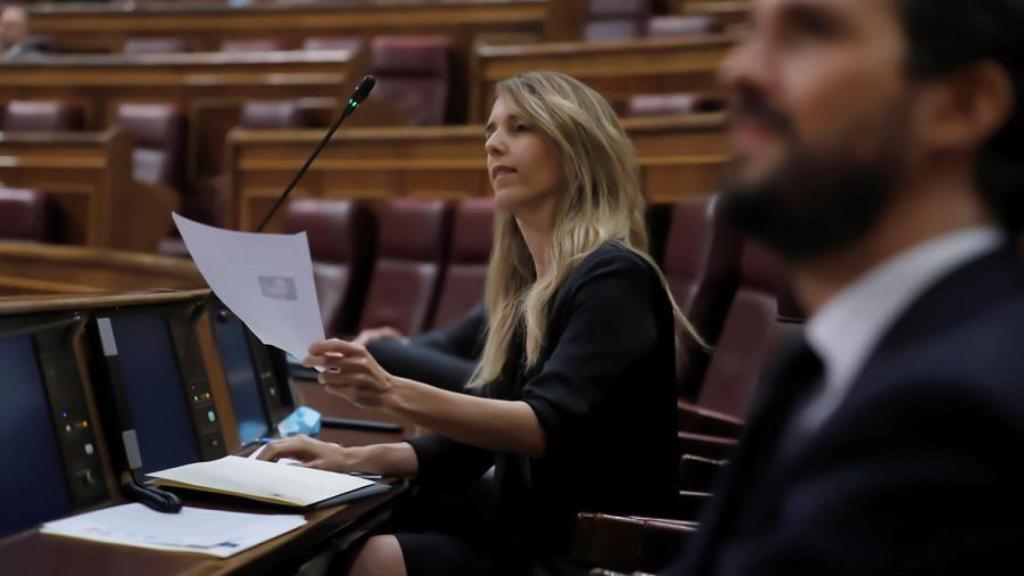 La exportavoz parlamentaria del PP, Cayetana Álvarez de Toledo, y Pablo Casado en el Congreso.