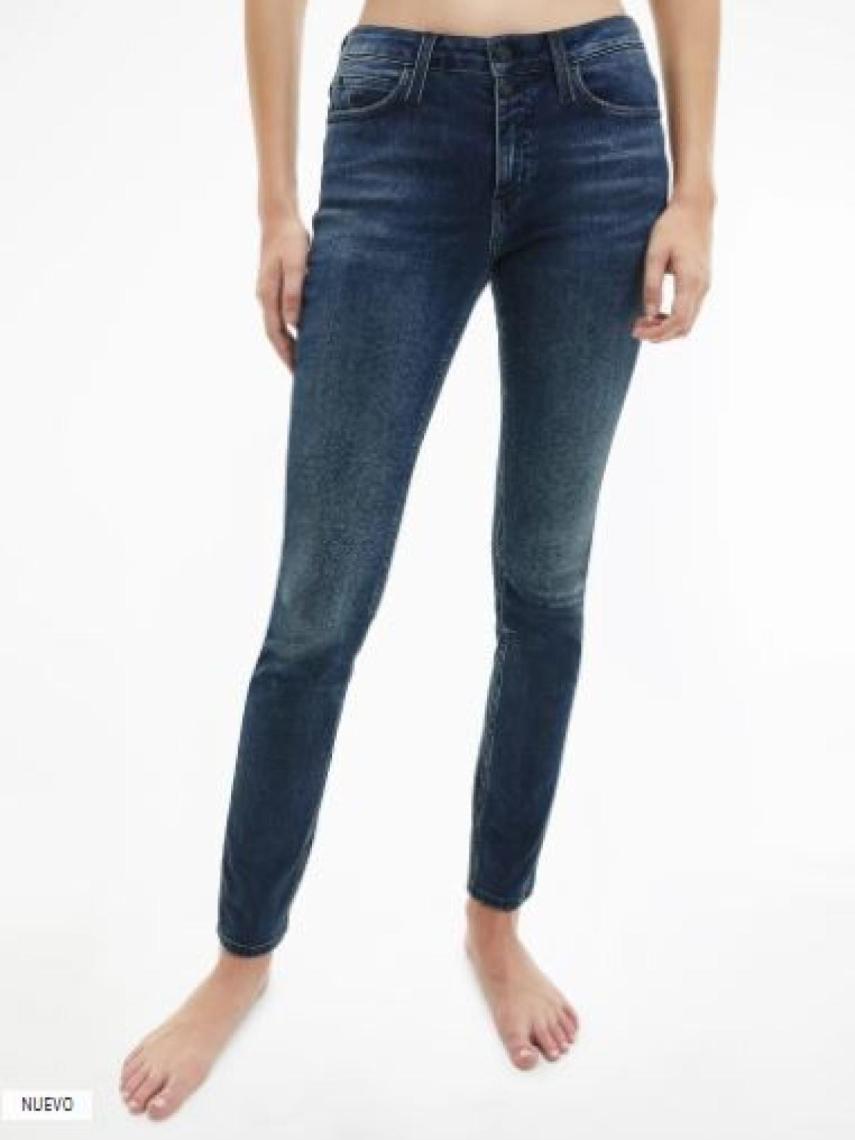 Vaqueros de Calvin Klein.