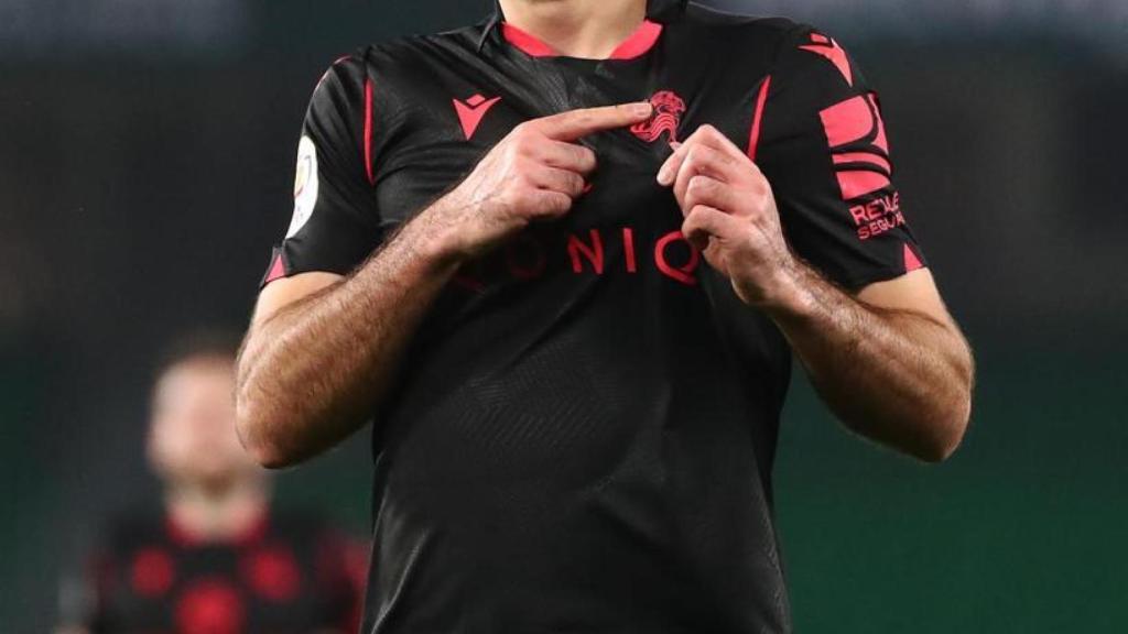 Mikel Oyarzabal celebra su gol con la Real Sociedad al Betis en la Copa del Rey