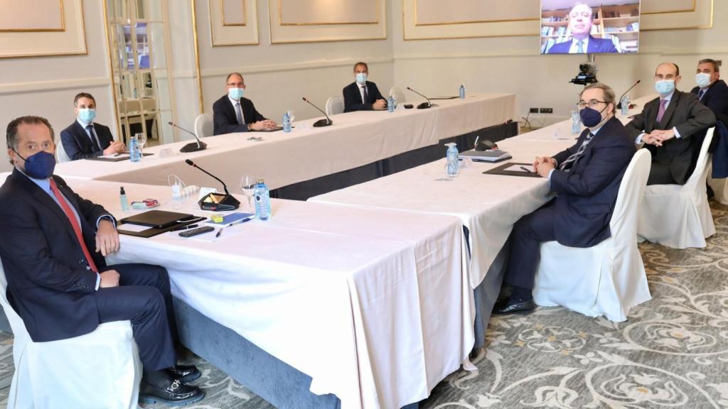 Firma de la integración de Bankoa como fillial de Abanca.