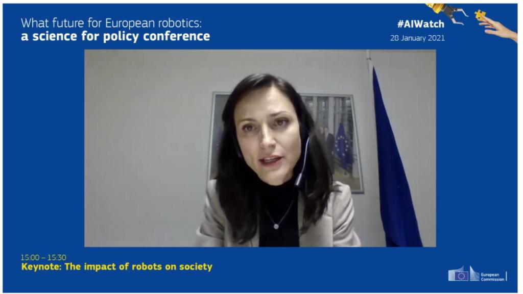 Mariya Gabriel, comisaria de Innovación, Investigación, Cultura, Educación y Juventud en la UE, durante su intervención.