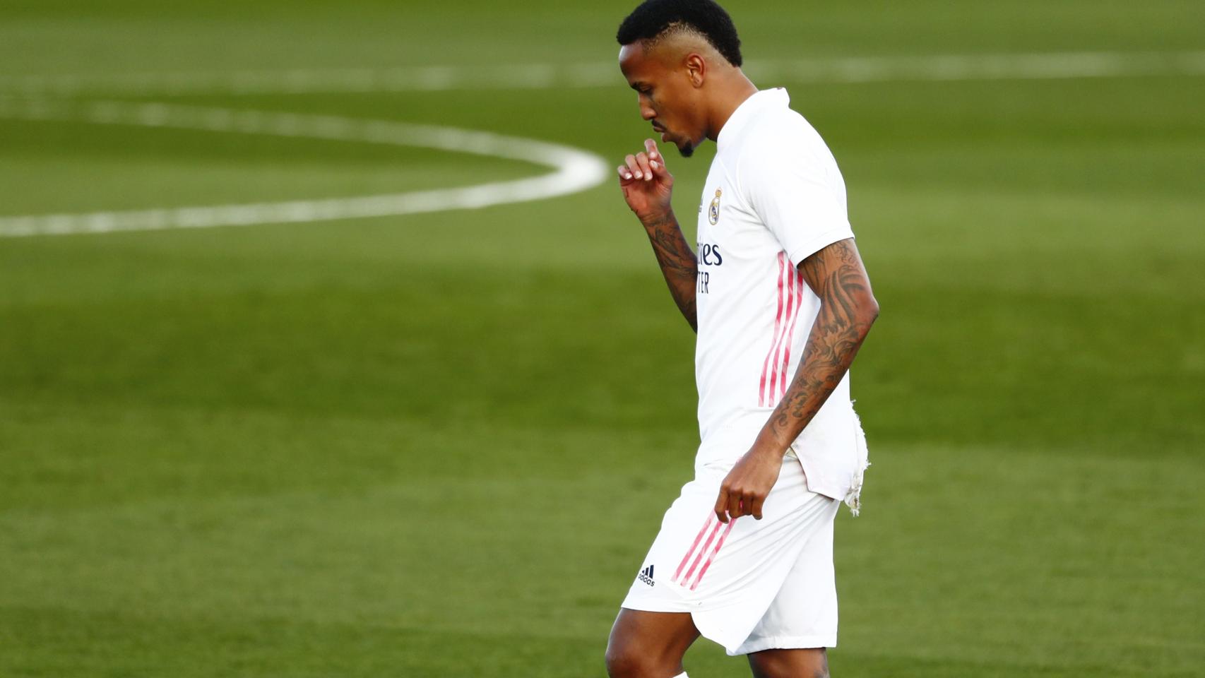 Eder Militao se marcha expulsado