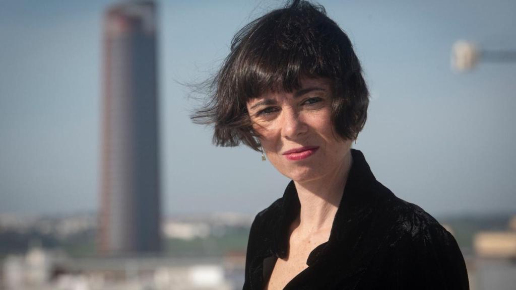 Rocío Caparros, en la azotea de la Escuela de Arte de Sevilla.