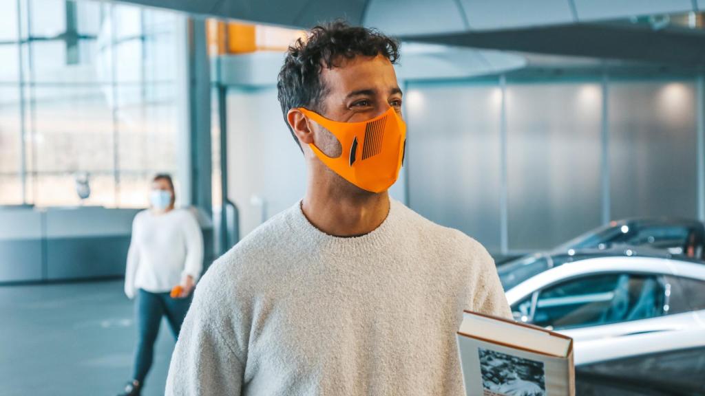 Ricciardo, en la fábrica de McLaren