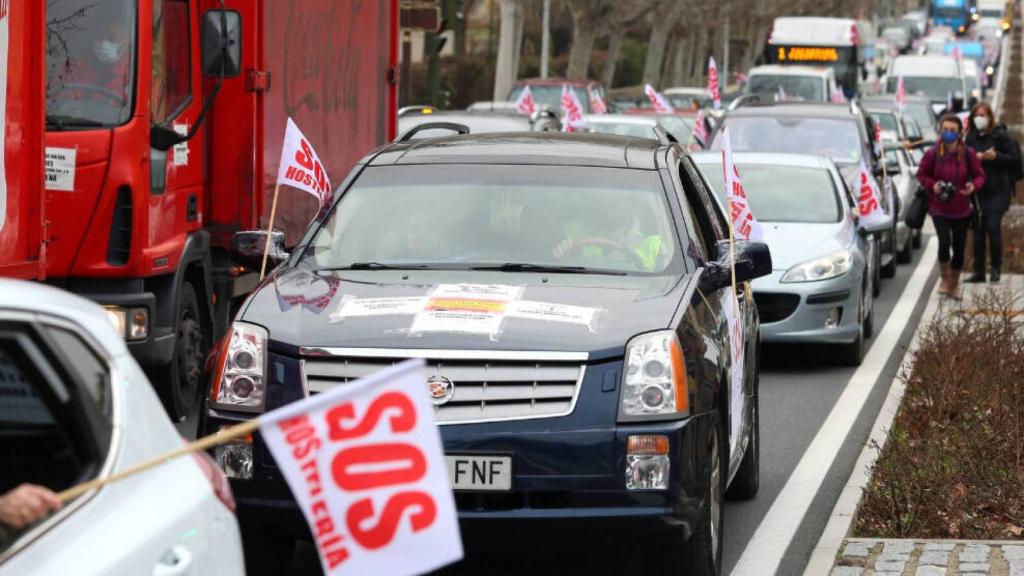 Multitudinaria protesta este miércoles de los hosteleros en Toledo. Foto: Óscar Huertas