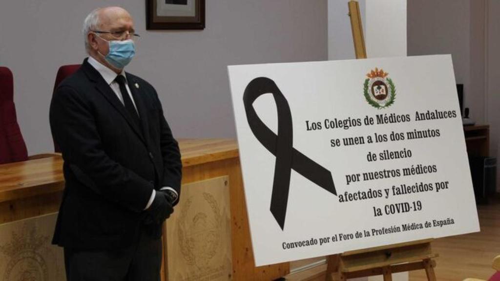 El presidente del Consejo Andaluz de Colegios de Médicos, Antonio Aguado.