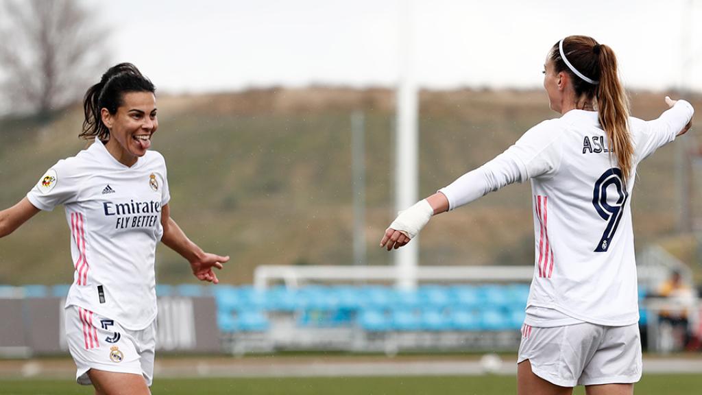 Asllani, celebra un gol