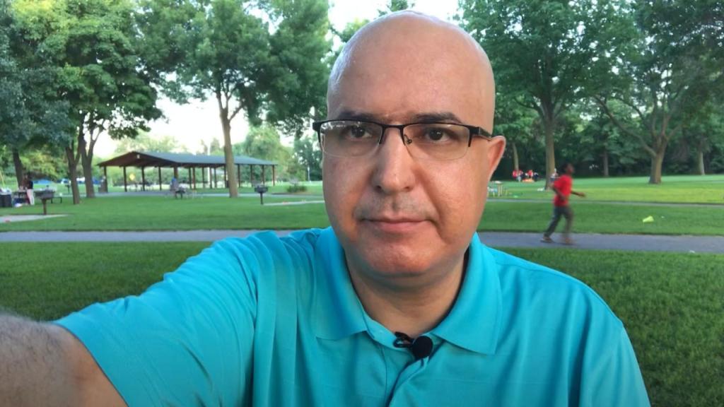 El 'youtuber' marroquí, residente en EEUU, Chafik Amrani.