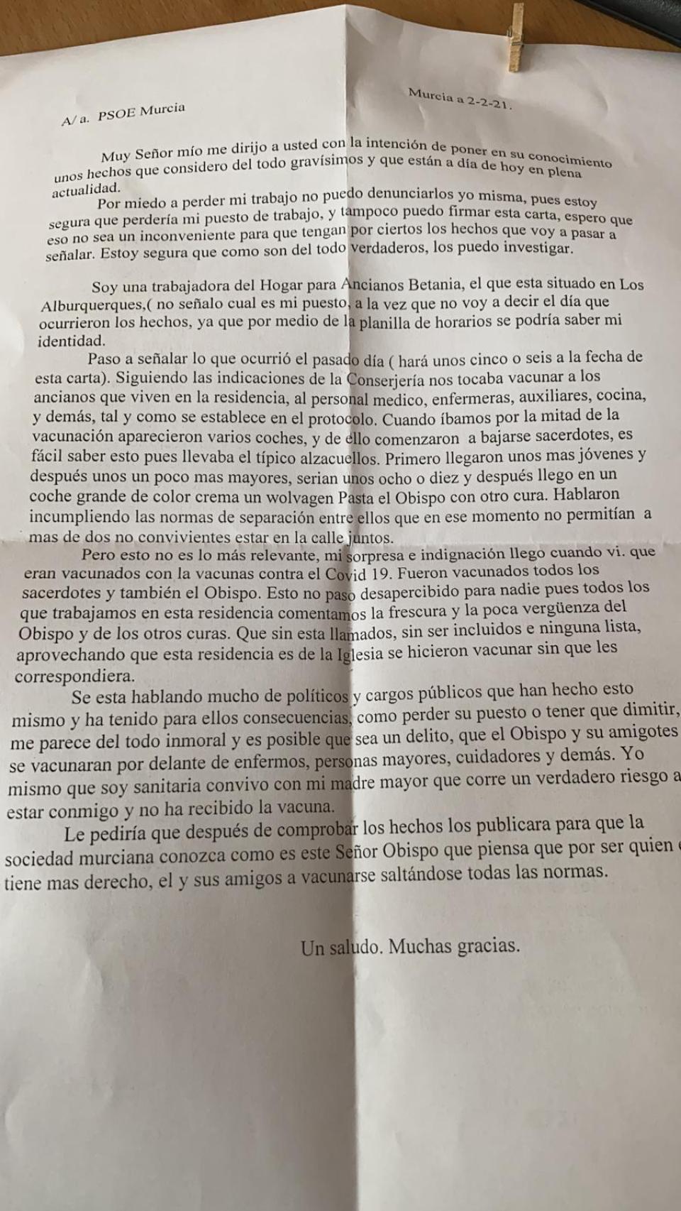 La carta de la trabajadora que denuncia que el obispo se vacunó.