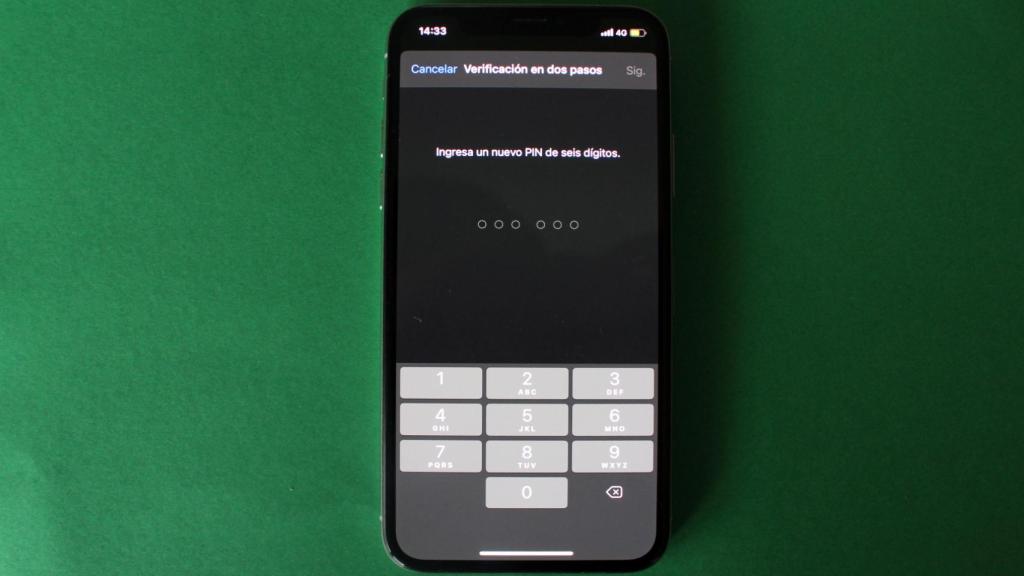 WhatsApp permite establecer un código 6 dígitos por seguridad.