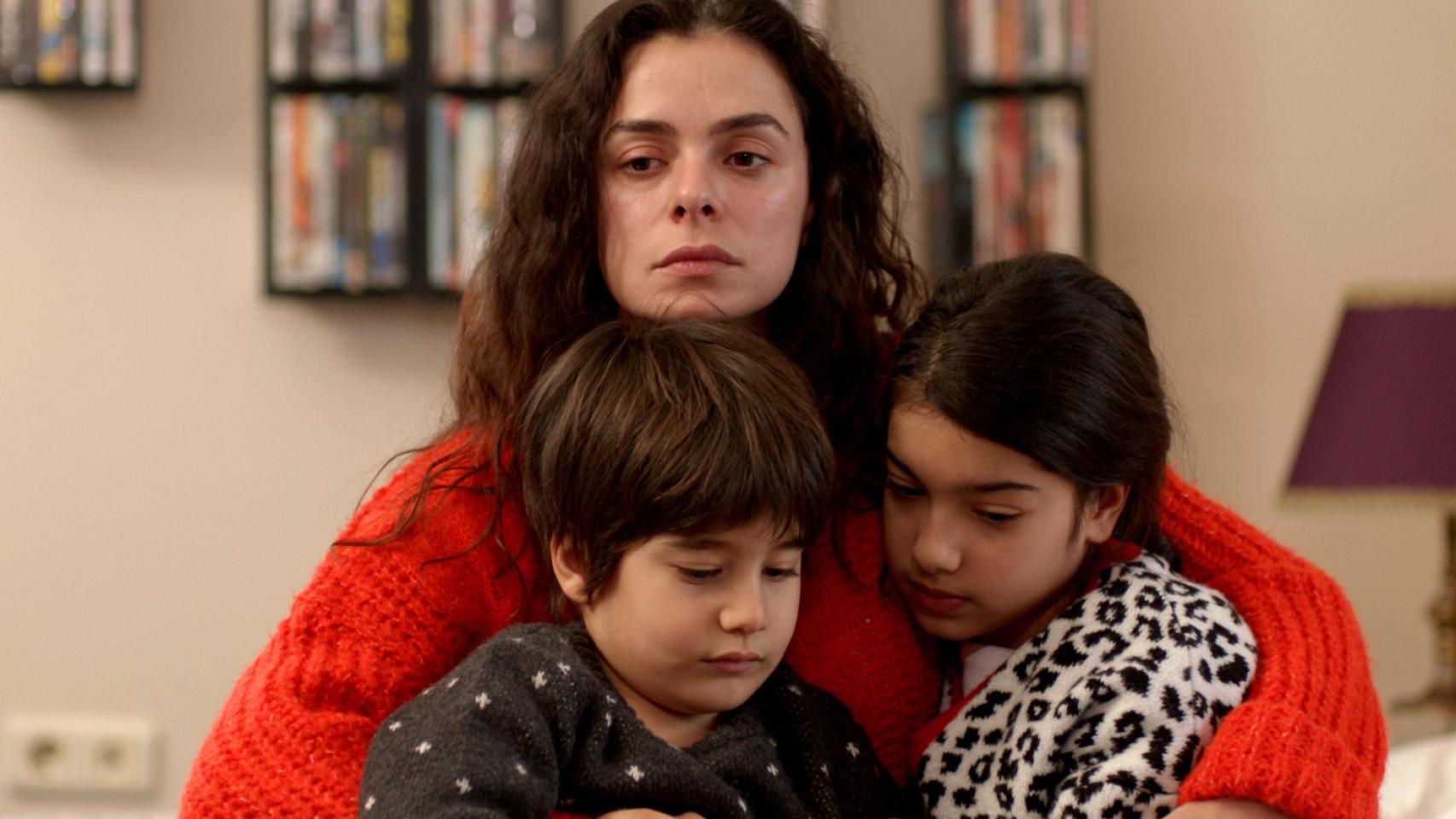 Avance del capítulo 49 de 'Mujer' que Antena 3 emite este miércoles 10