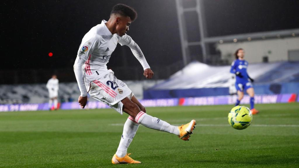 Centro de Marvin desde la banda