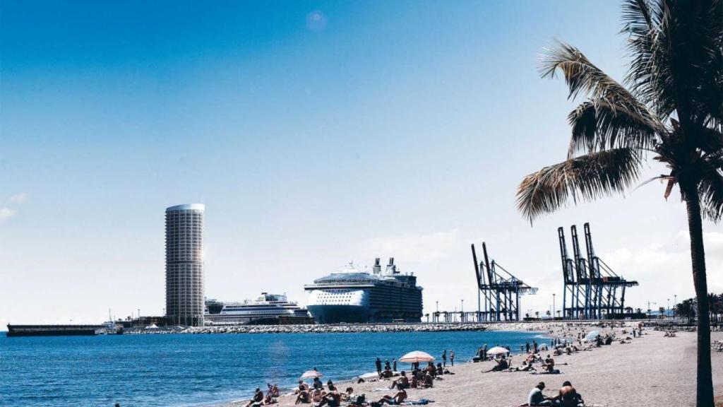 Primer proyecto de la torre en 2015