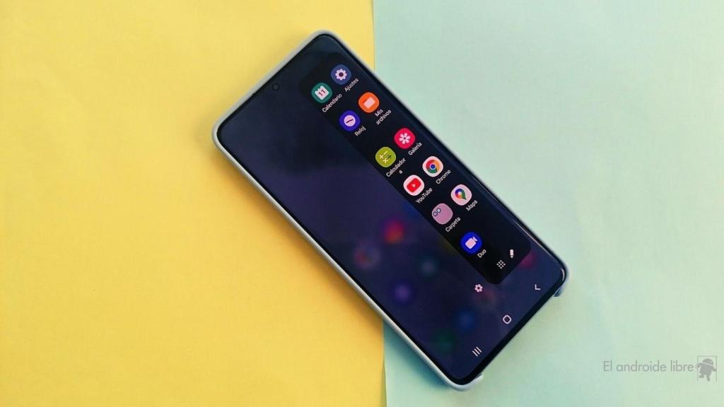2 formas de organizar las aplicaciones en tu móvil Samsung con One UI