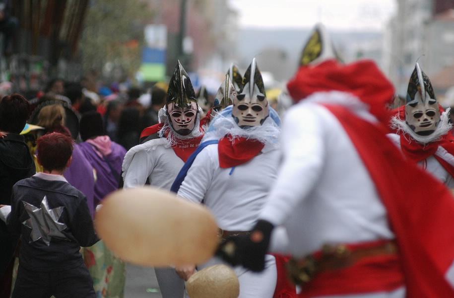 Pantallas en Xinzo  turismo.gal