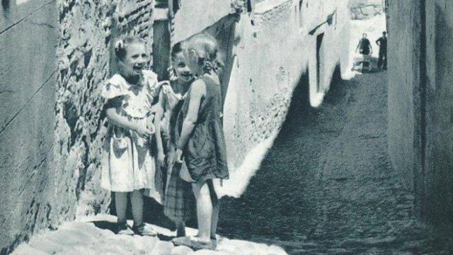 Imagen parcial de la fotografía de Yan tomada en Toledo en los años 50 y publicada ahora en el blog Toledo Olvidado