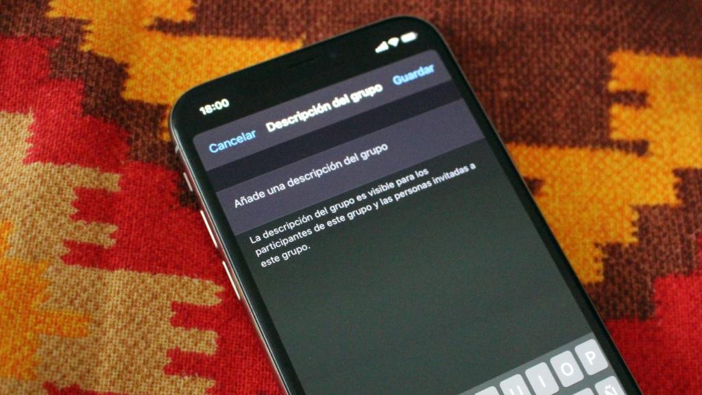 WhatsApp permite añadir una descripción a los grupos.