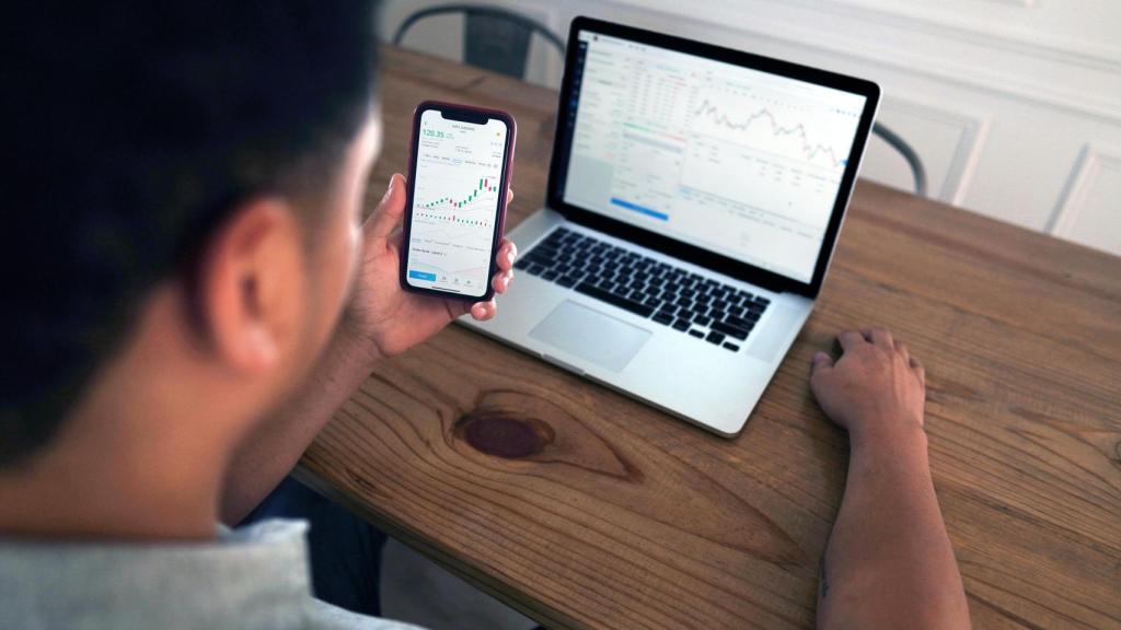 Un usuario a punto de realizar una compra por internet.