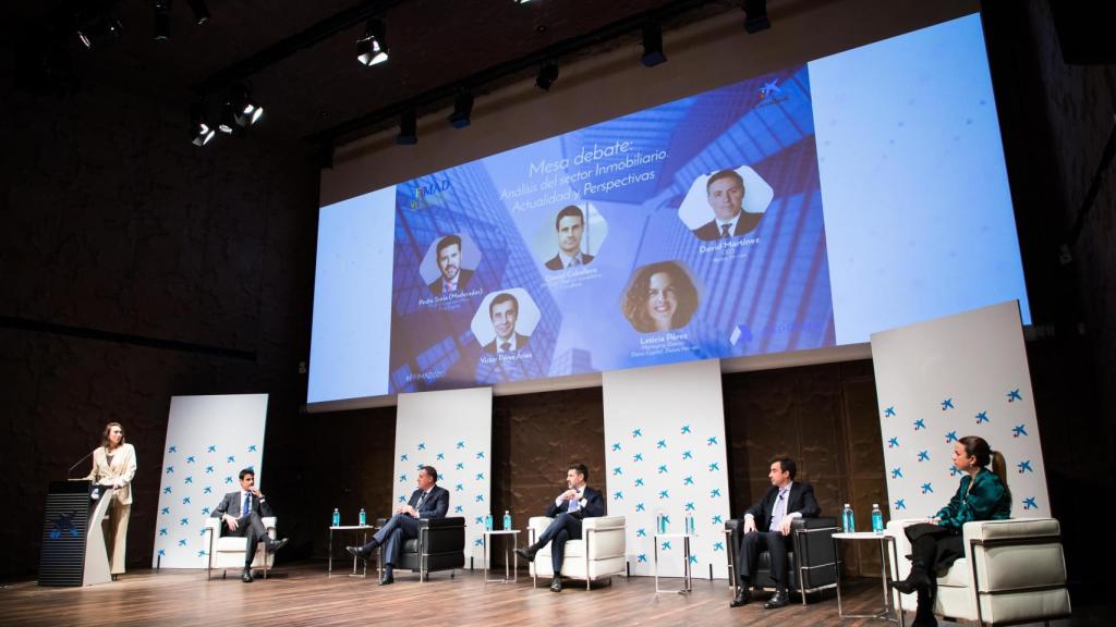 Imagen de la mesa redonda dentro del encuentro de 'Financiación Inmobiliaria de Madrid'.