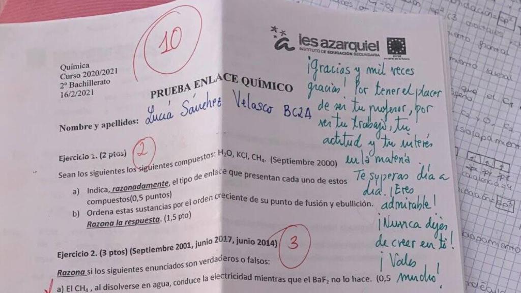 Anotaciones del profesor toledano al examen de una alumna