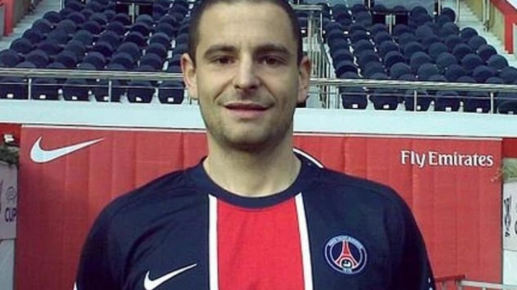 Gregory Akcelrod con el PSG