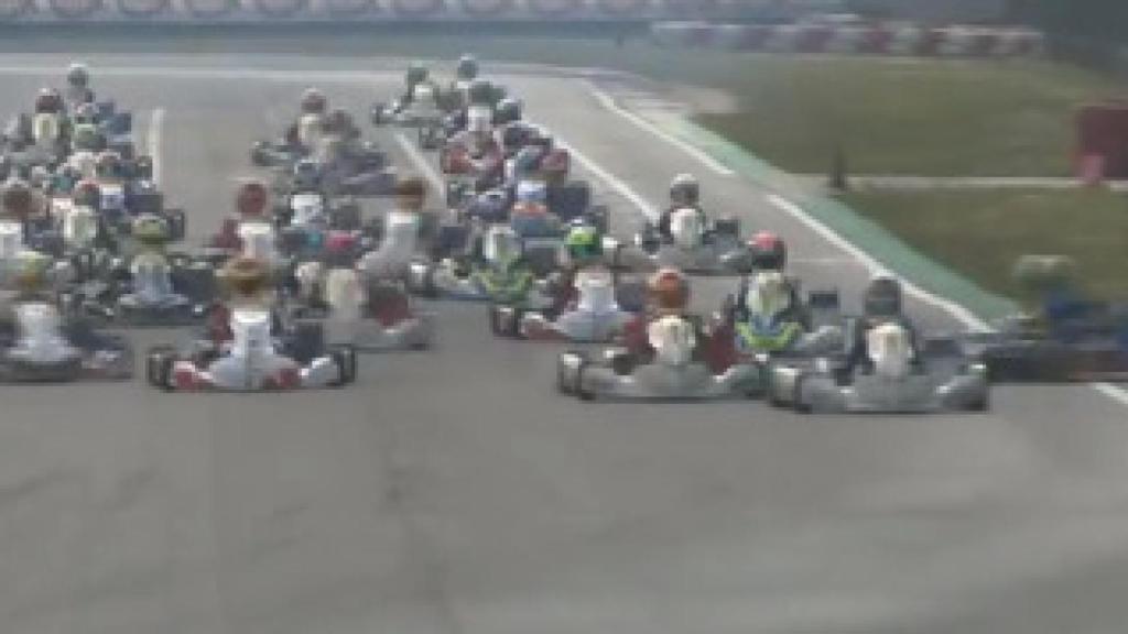 Momento en el que Lucas Fluxá se sale de pista