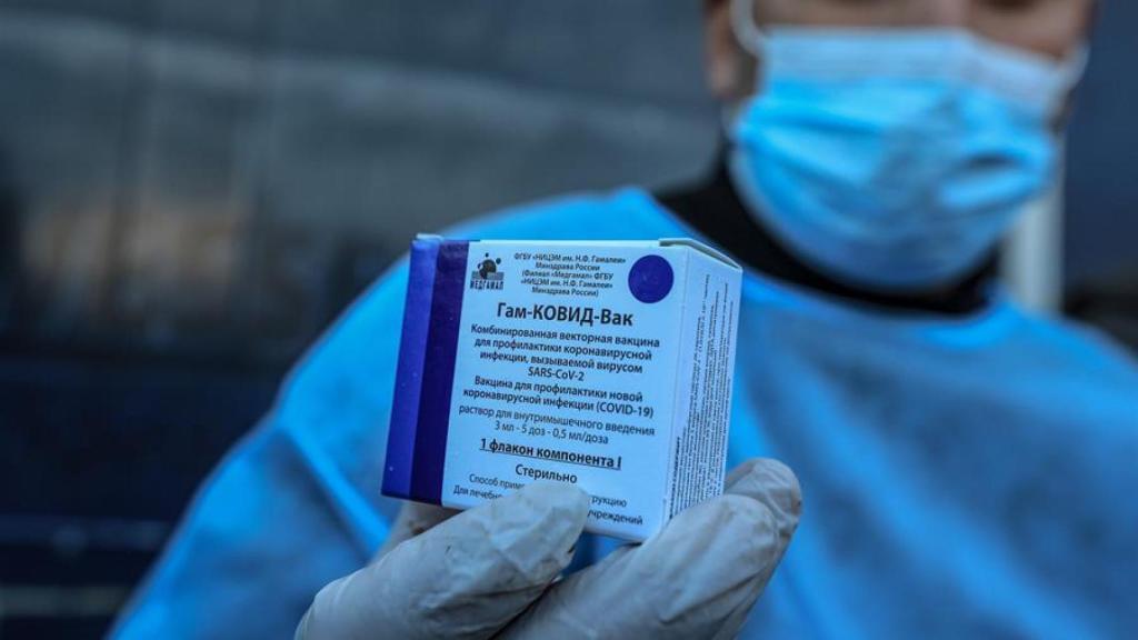 La vacuna rusa, que Israel enviará a Siria.