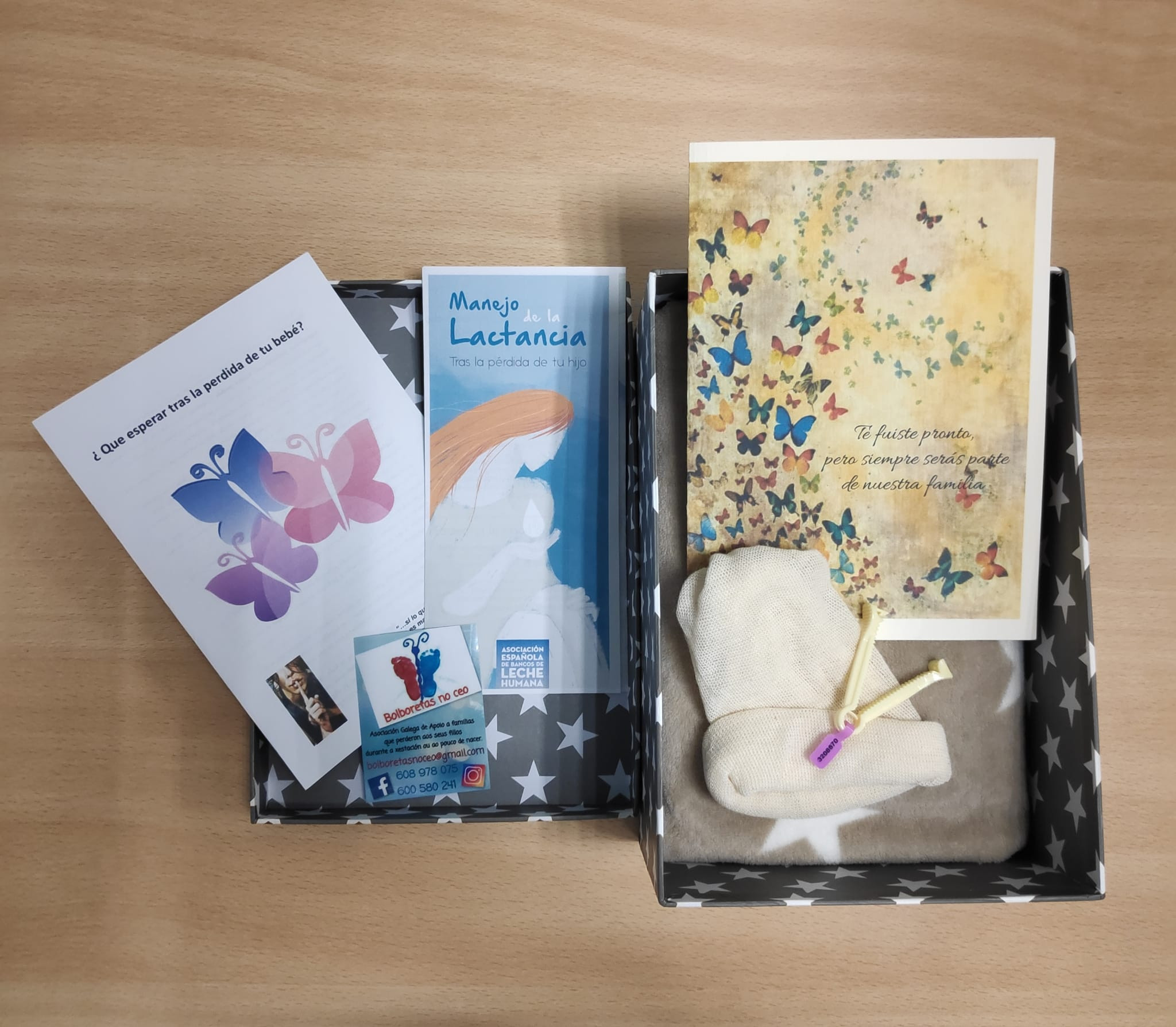 Cajita preparada por el equipo de partos del Hospital Provincial de Pontevedra