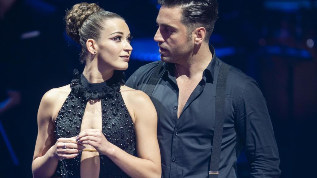 David junto a Yana Olina en una imagen de 'Bailando con las estrellas'.