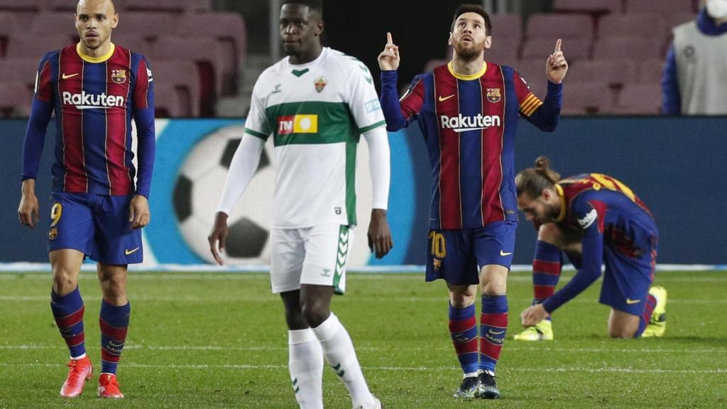 Leo Messi celebra su gol al Elche en Liga