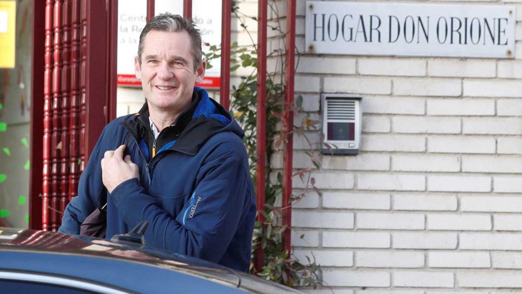 Urdangarin en una de sus salidas para hacer voluntariado en una ONG.