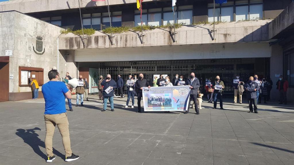 Protesta de la Favec ante su desalojo de la Plaza de la Princesa.