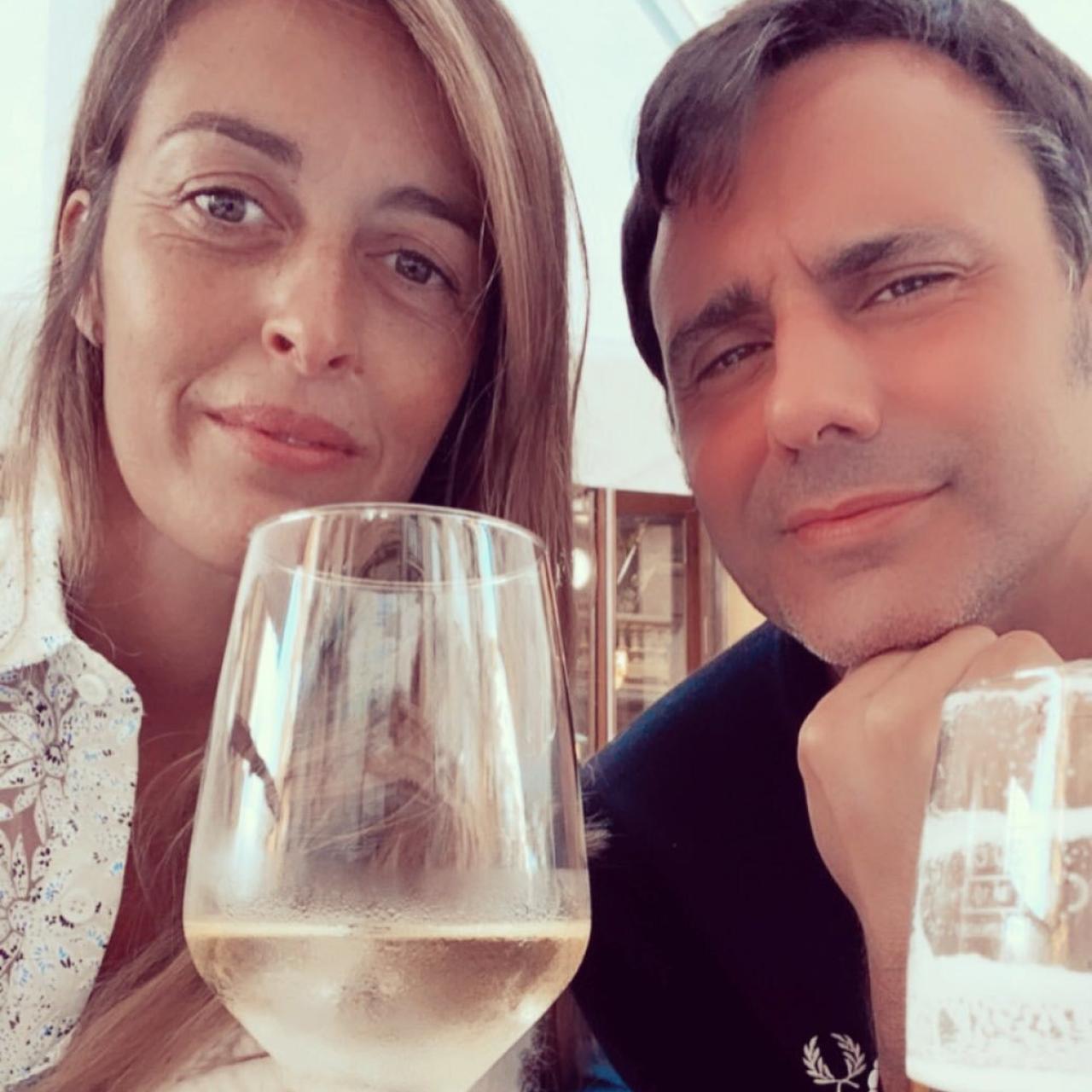 El presentador junto a su mujer, María Amores, en una foto de las redes de ella.