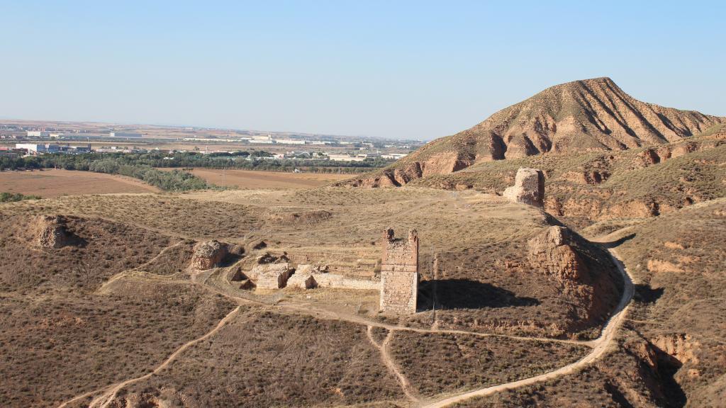 Vista del castillo de Alcalá la Vieja.